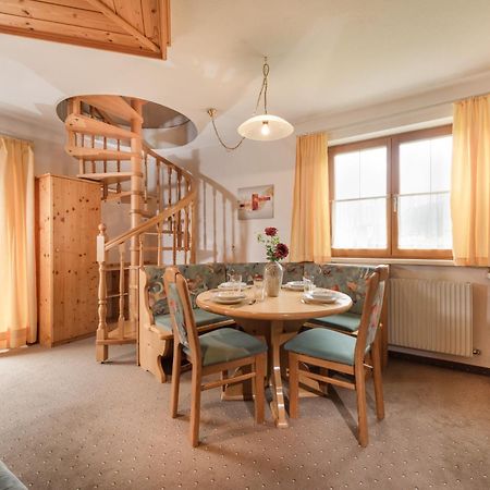 Gaestehaus Gratz - Inklusive Eintritt In Die Alpentherme Dorfgastein Habitación foto