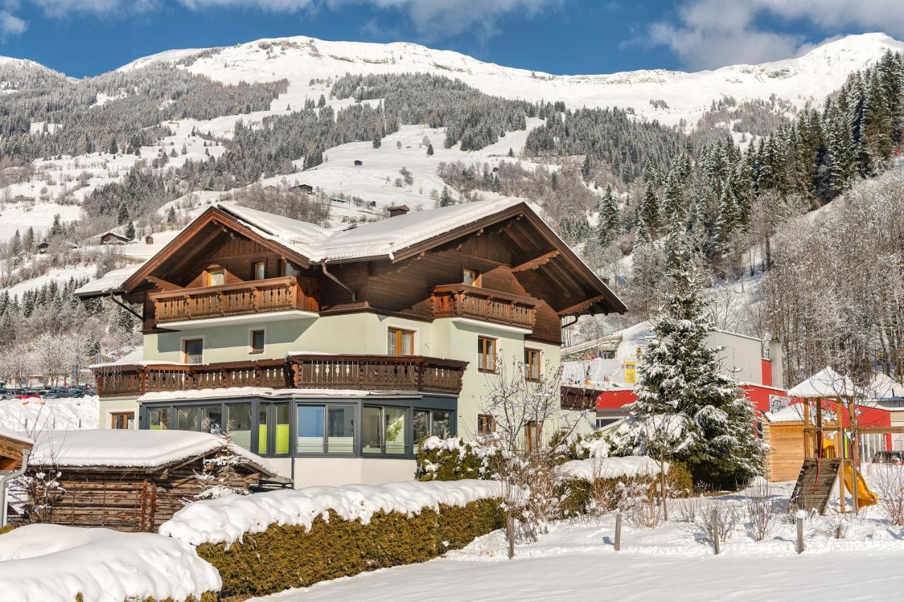 Hotel Gaestehaus Gratz - Inklusive Eintritt In Die Alpentherme Dorfgastein Exterior foto